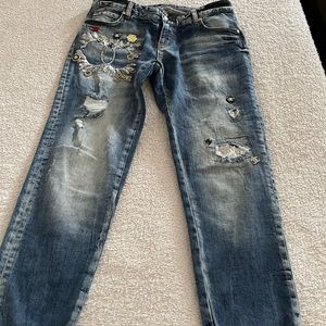 Women jeans